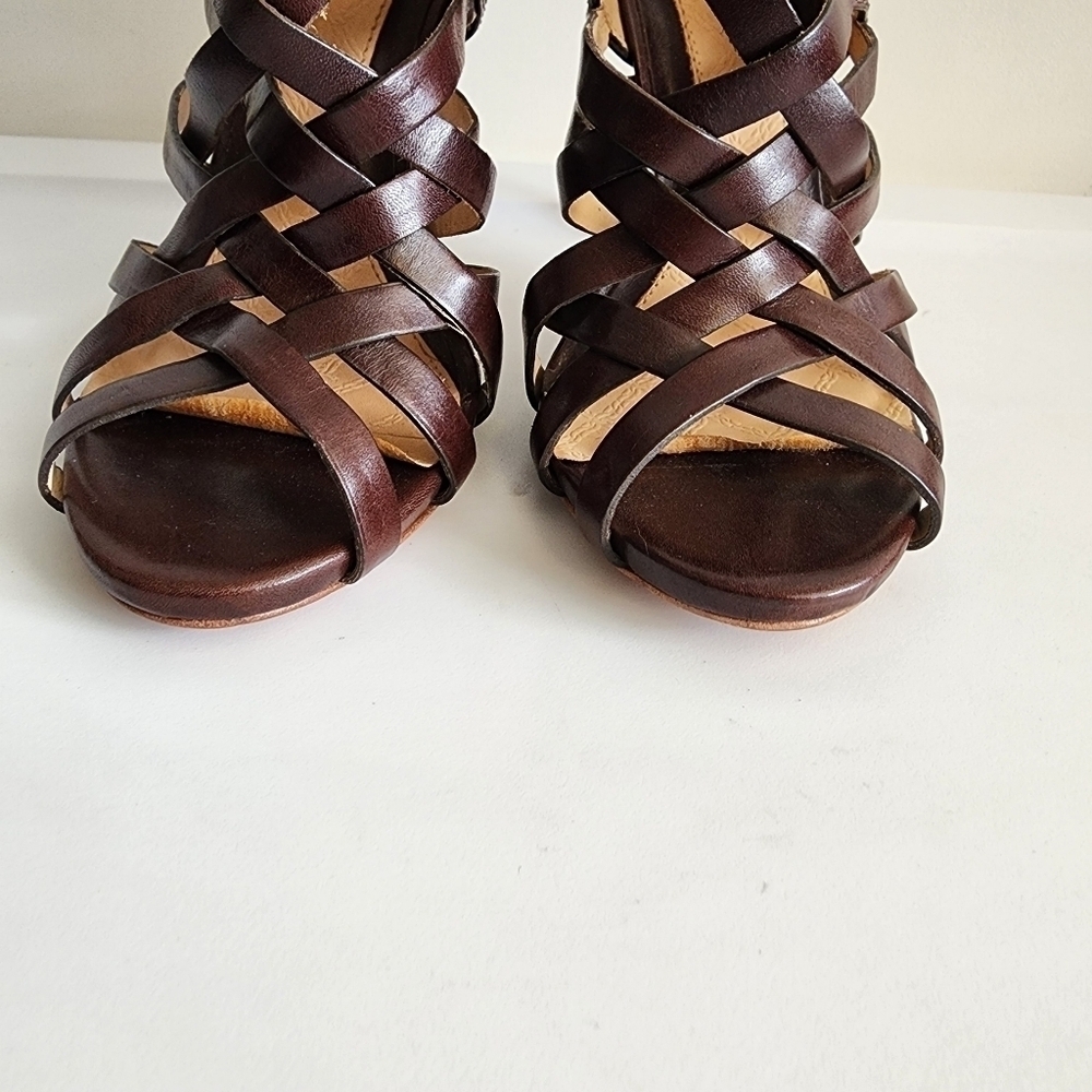 L.A.M.B Brown Strappy Stilettos/Heels Size 8.5 - Picture 2 of 9